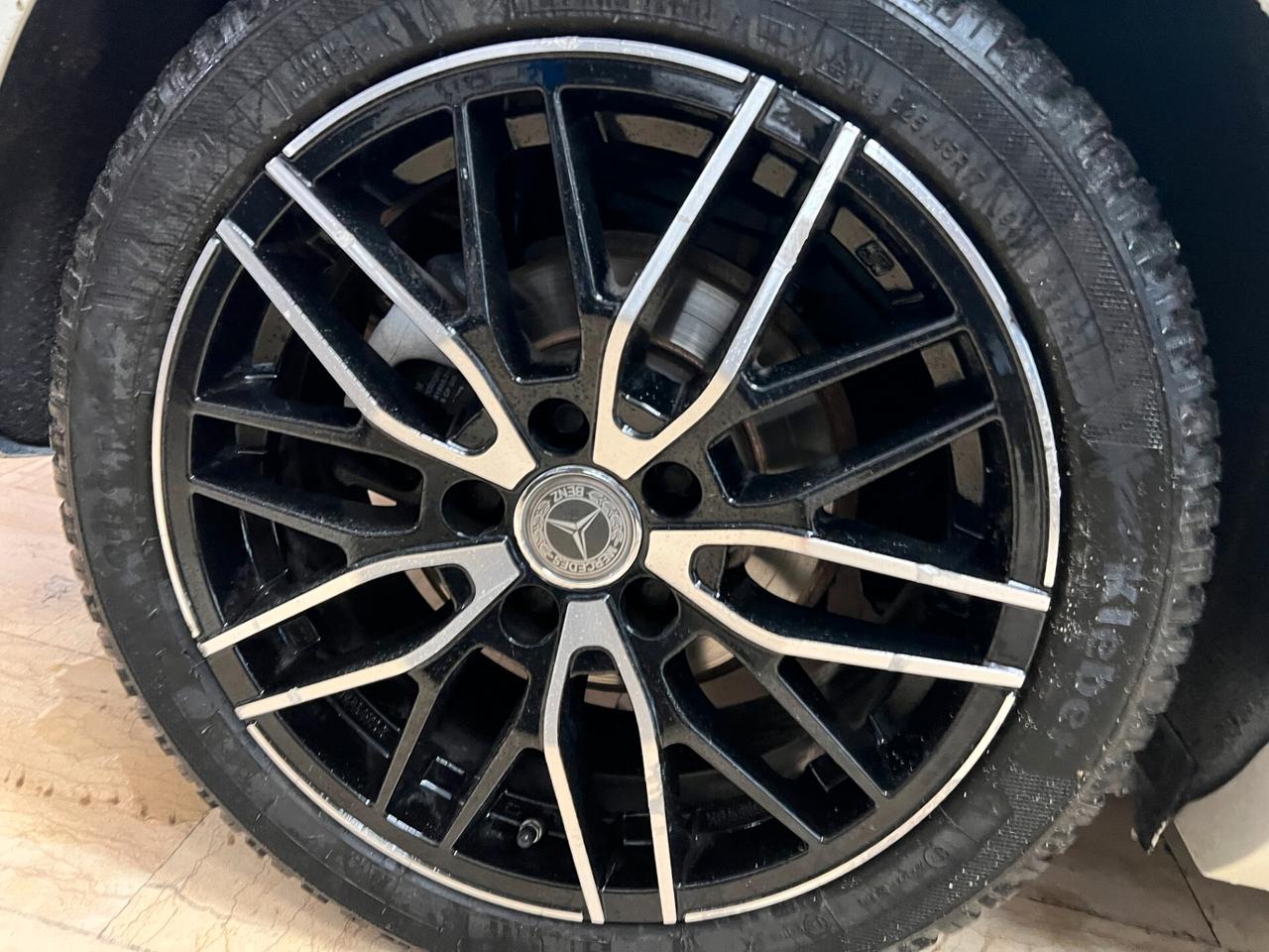 Mercedes-benz A 180 d Automatic Premium