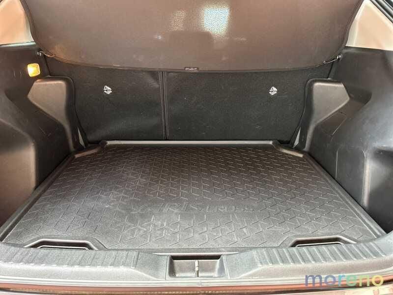 Toyota Yaris Cross 1.5h Active fwd 115 CV e-cvt
