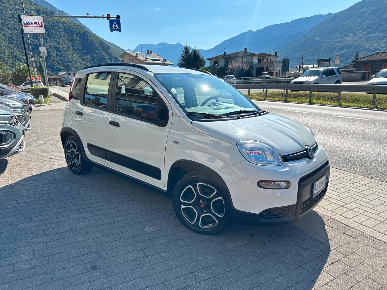 FIAT PANDA 1.0cc 69CV BENZINA NEOPATENTATI