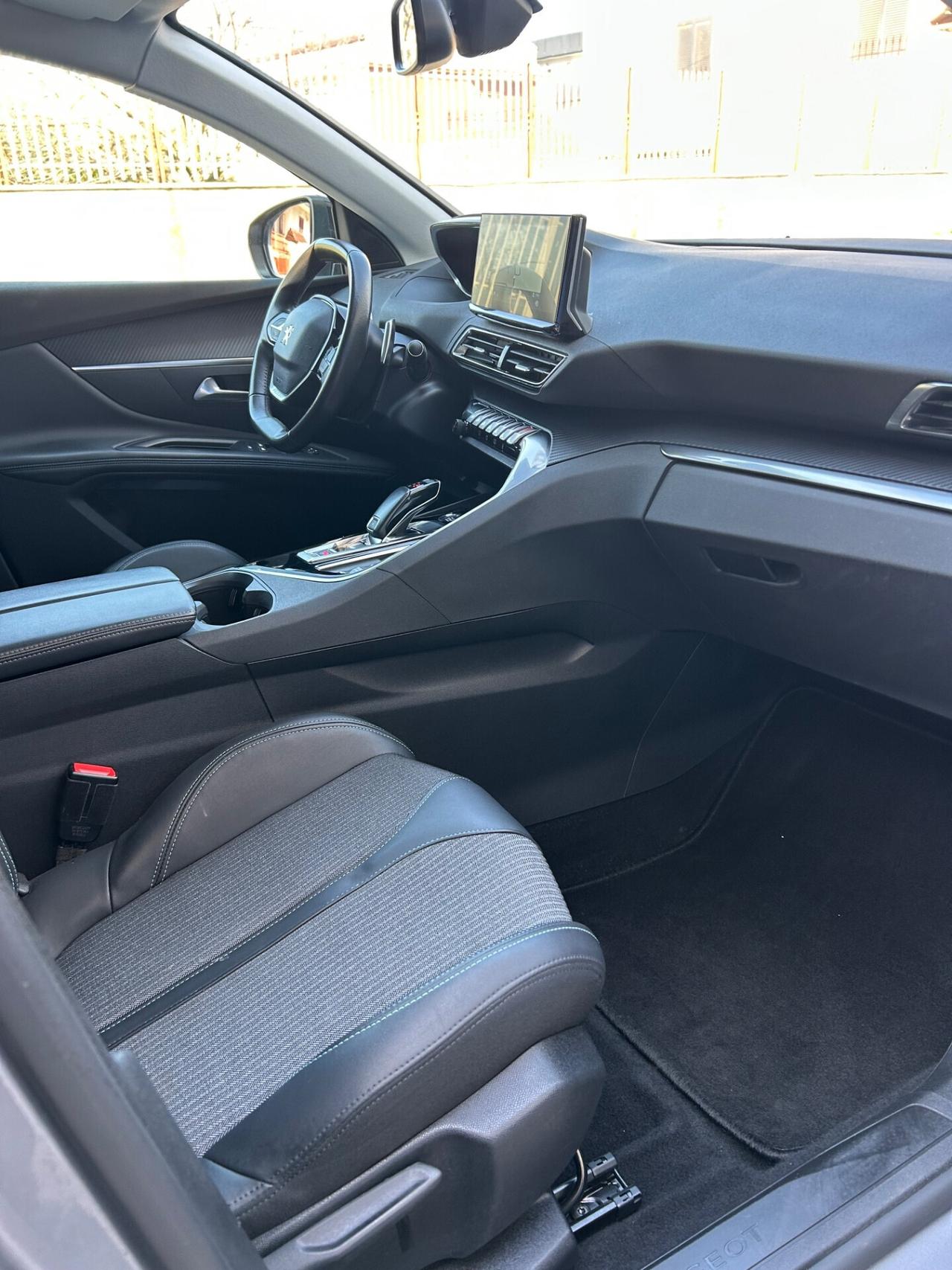 Peugeot 3008 BlueHDi 130 S&S EAT8 Allure Pack - 2022