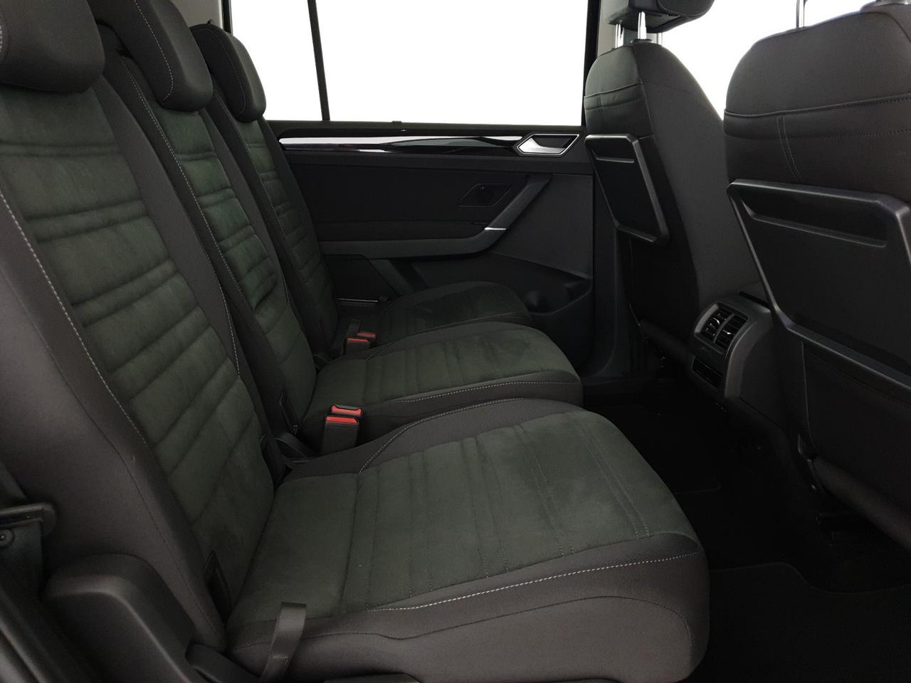 Volkswagen Touran 2.0 tdi executive dsg