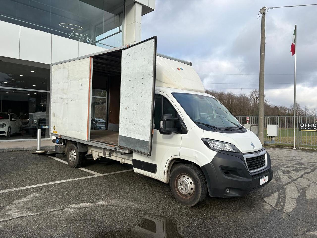 Peugeot Boxer 435 2.0 bluehdi 160cv L3 + furg. Onnicar E6