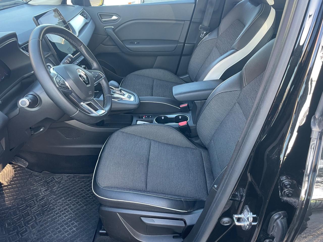Renault Captur Plug-in Hybrid E-Tech 160 CV Intens
