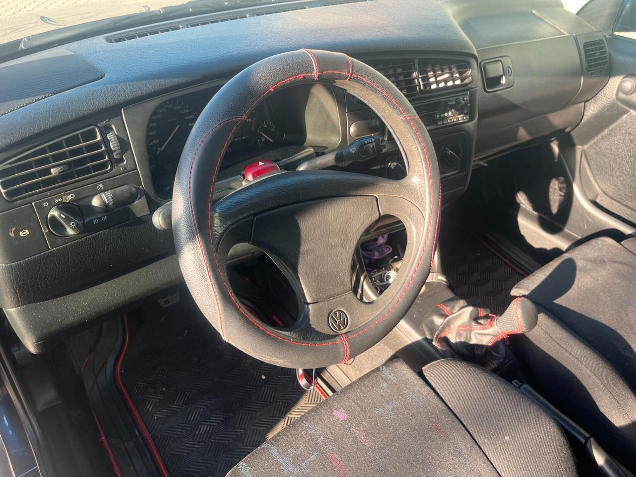 Volkswagen Golf GTI 2.0 16V cat 3 porte