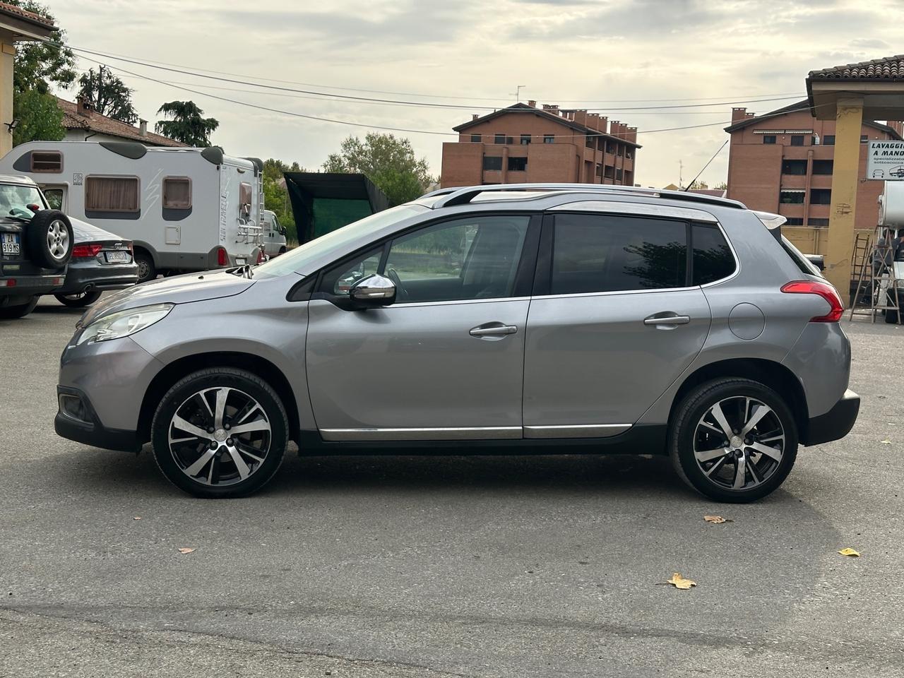 Peugeot 2008 PureTech Turbo 110 S&S Black Matt