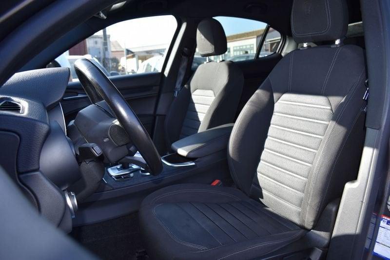 Alfa Romeo Stelvio Stelvio 2.2 Turbodiesel 160 CV AT8 RWD Super Business
