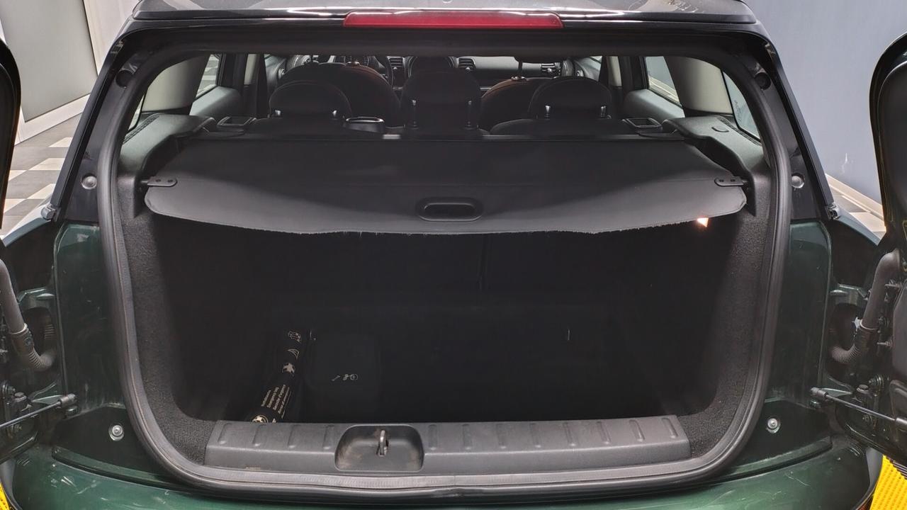 Mini 2.0 Cooper D Business Clubman
