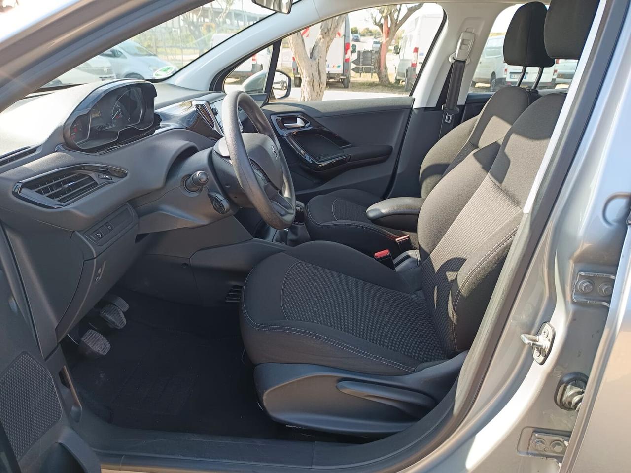 Peugeot 208 2019 - 1.5BlueHDi OK NEOP. LB AUTOMOBILI