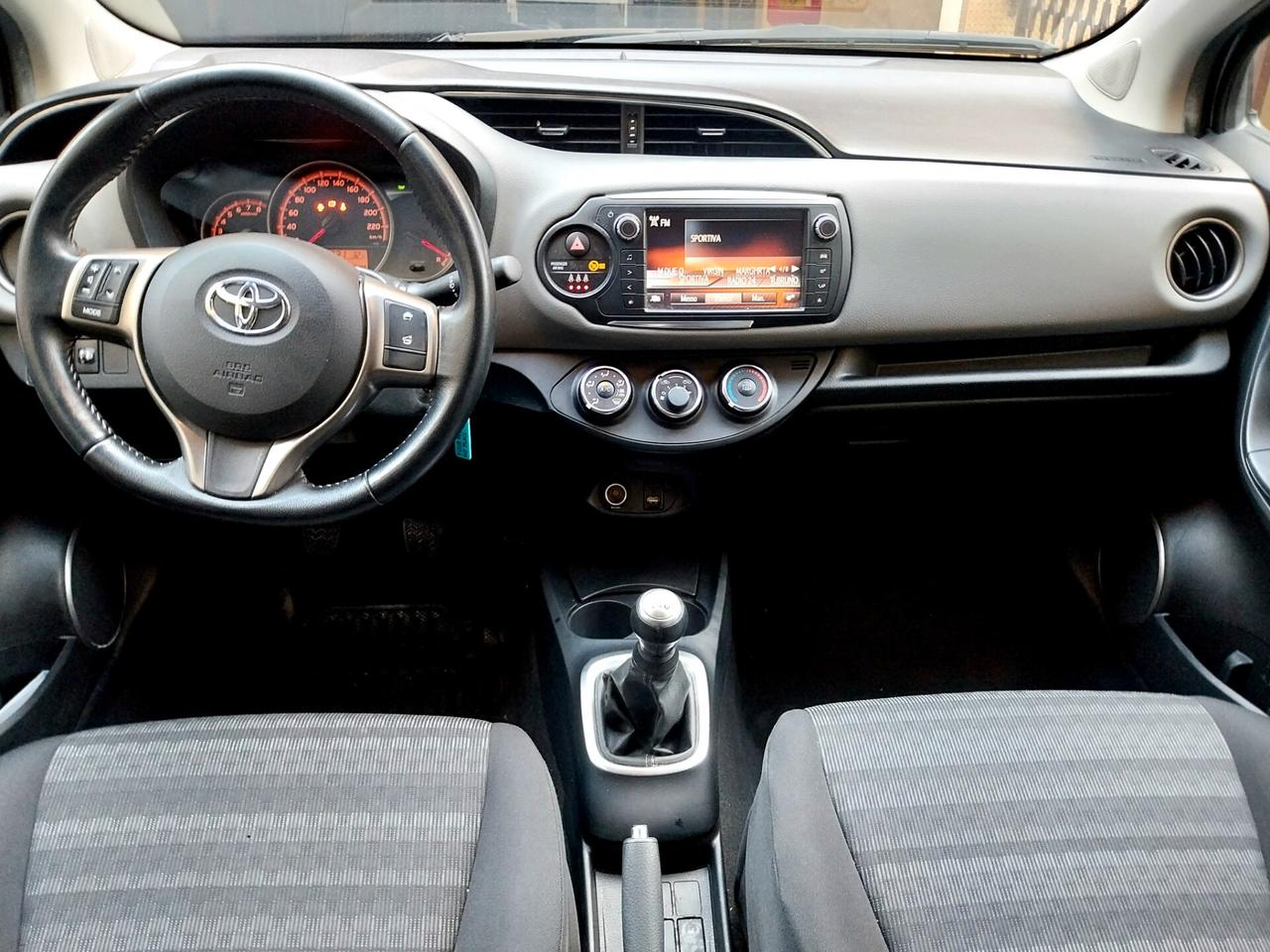 Toyota Yaris 1.0 5 porte Cool