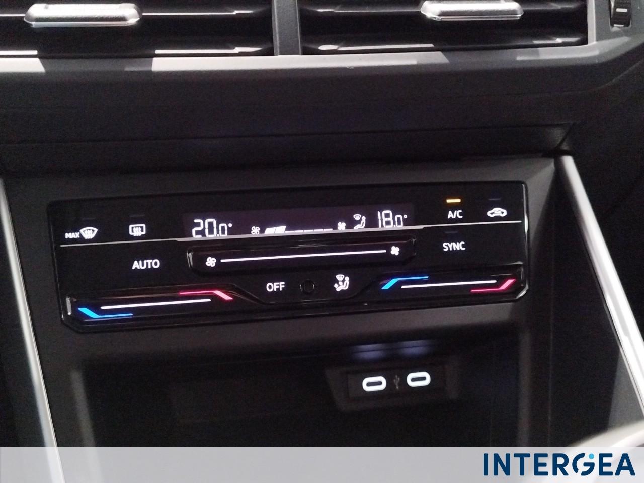 VOLKSWAGEN Polo 1.0 evo Life 80cv