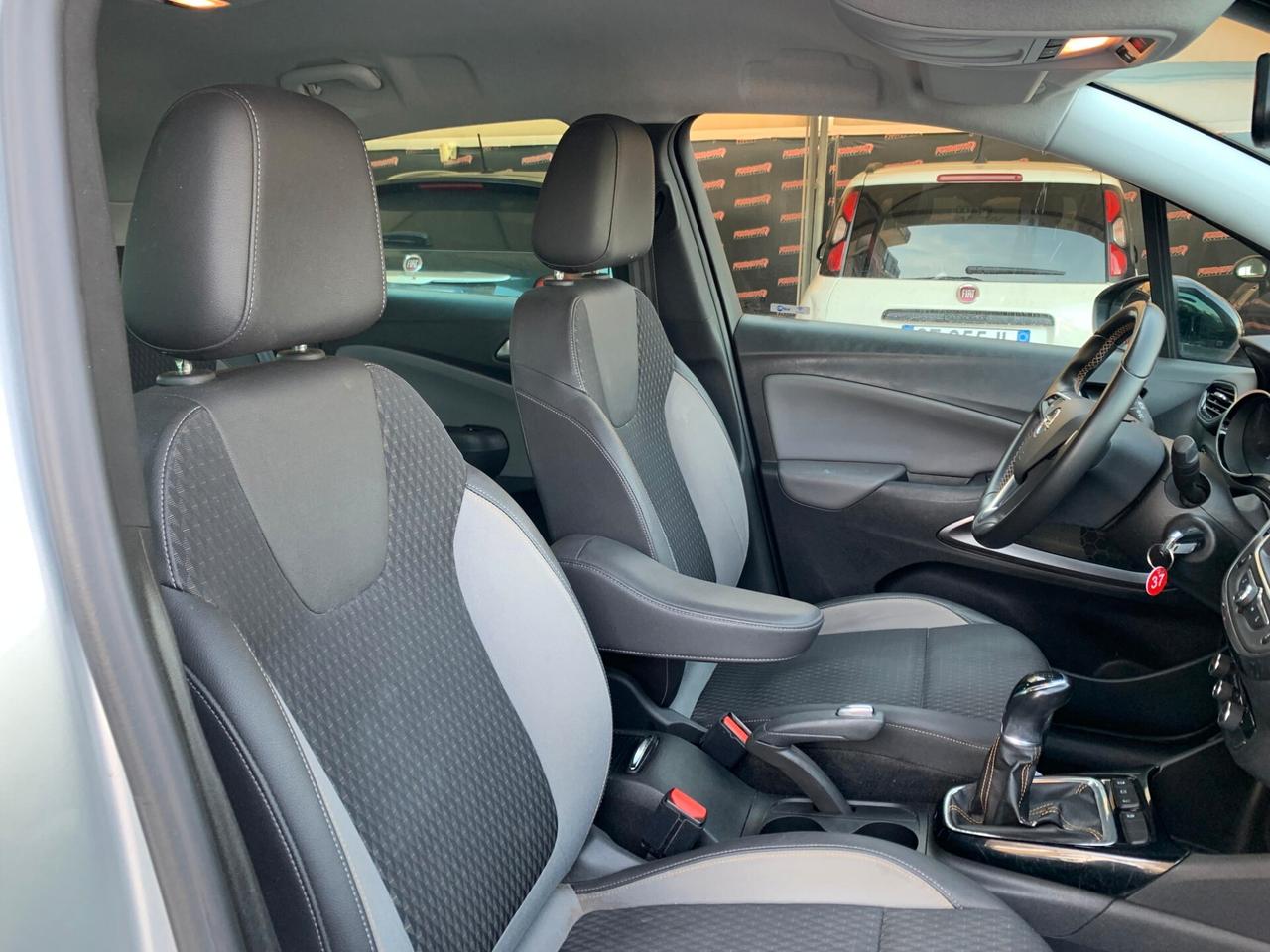 Opel Crossland X 1.2 12V