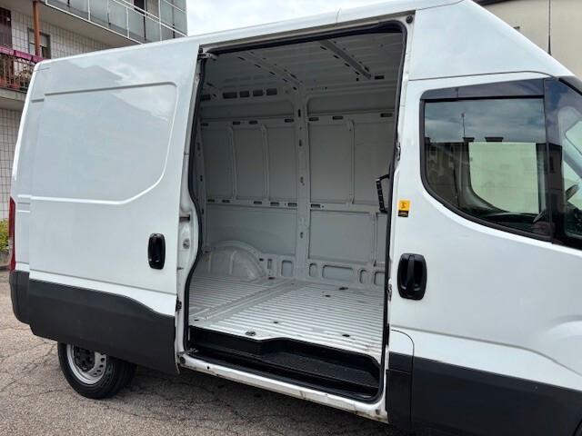 IVECO DAILY 35 S120 L2 H2
