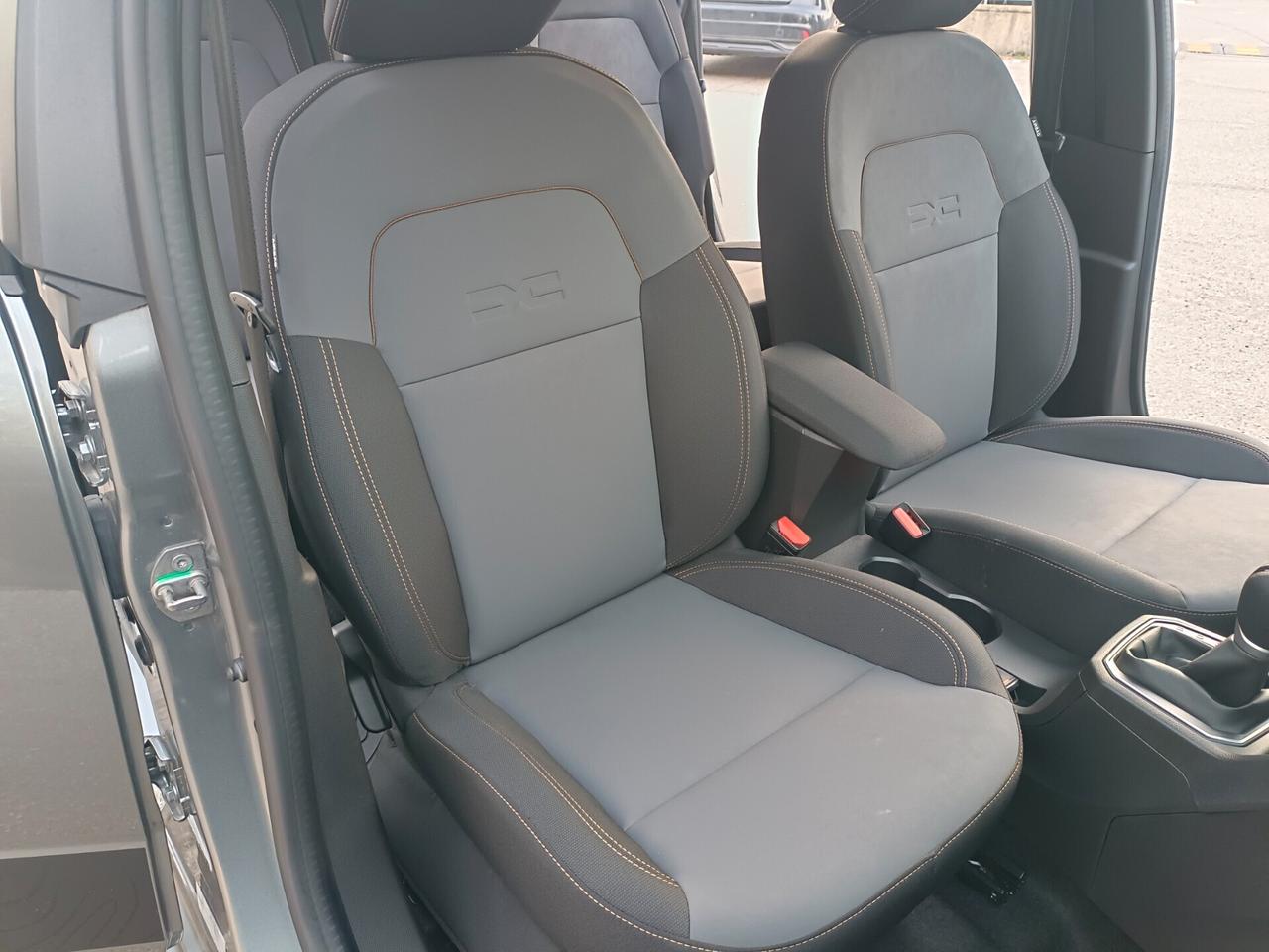 Dacia Jogger Hybrid 7 posti Extreme