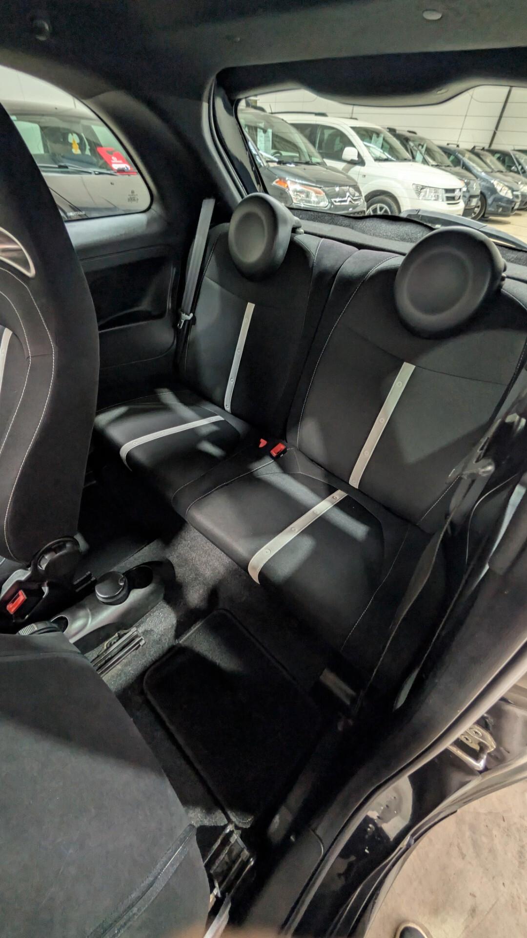 Abarth 500 1.4 Turbo T-Jet Custom