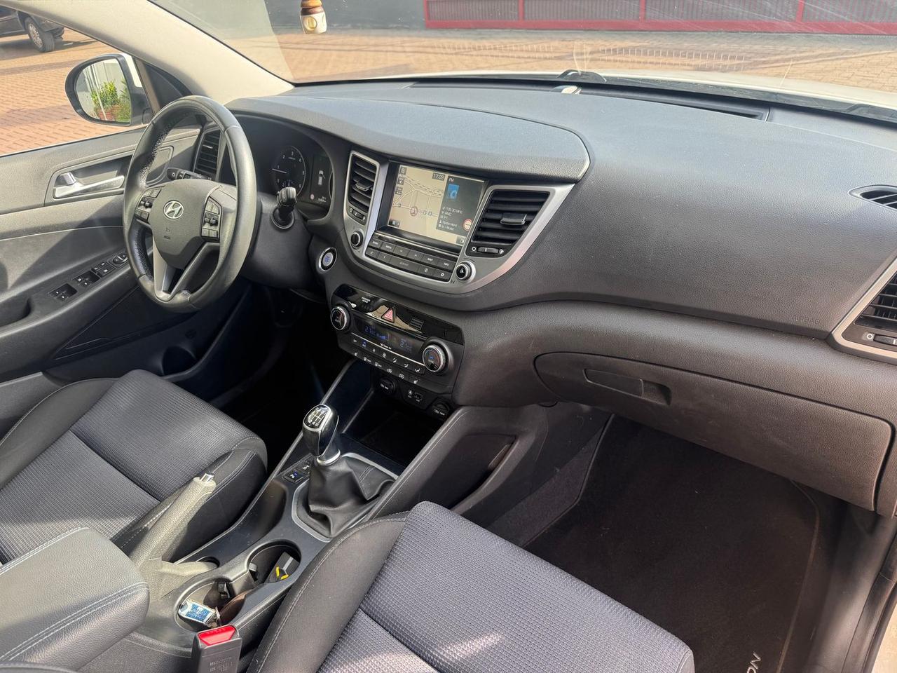 Hyundai Tucson 2.0 CRDI Xpossible TETTUCCIO #50055