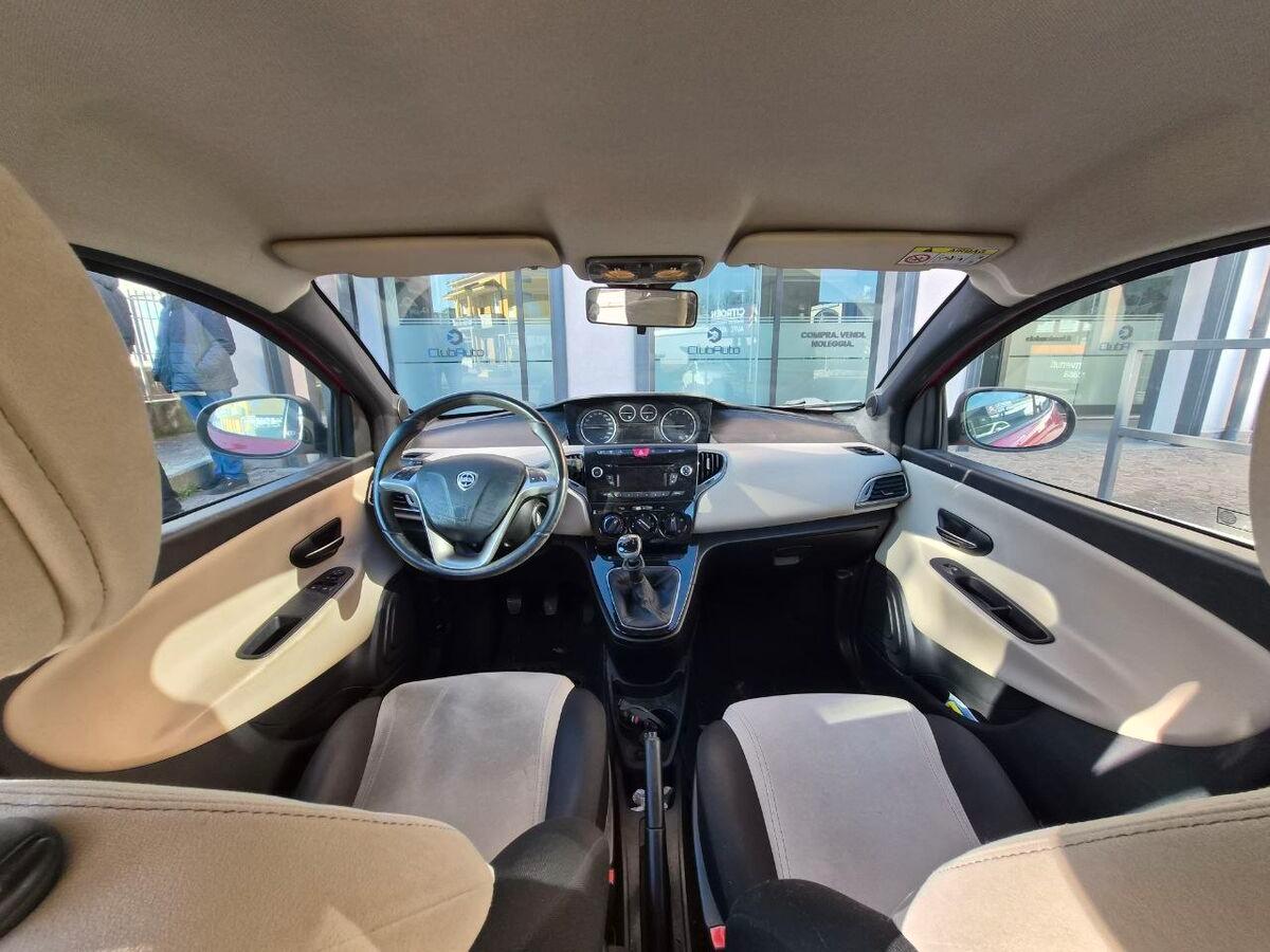 Lancia Ypsilon 1.2 8v Platinum 69cv E6