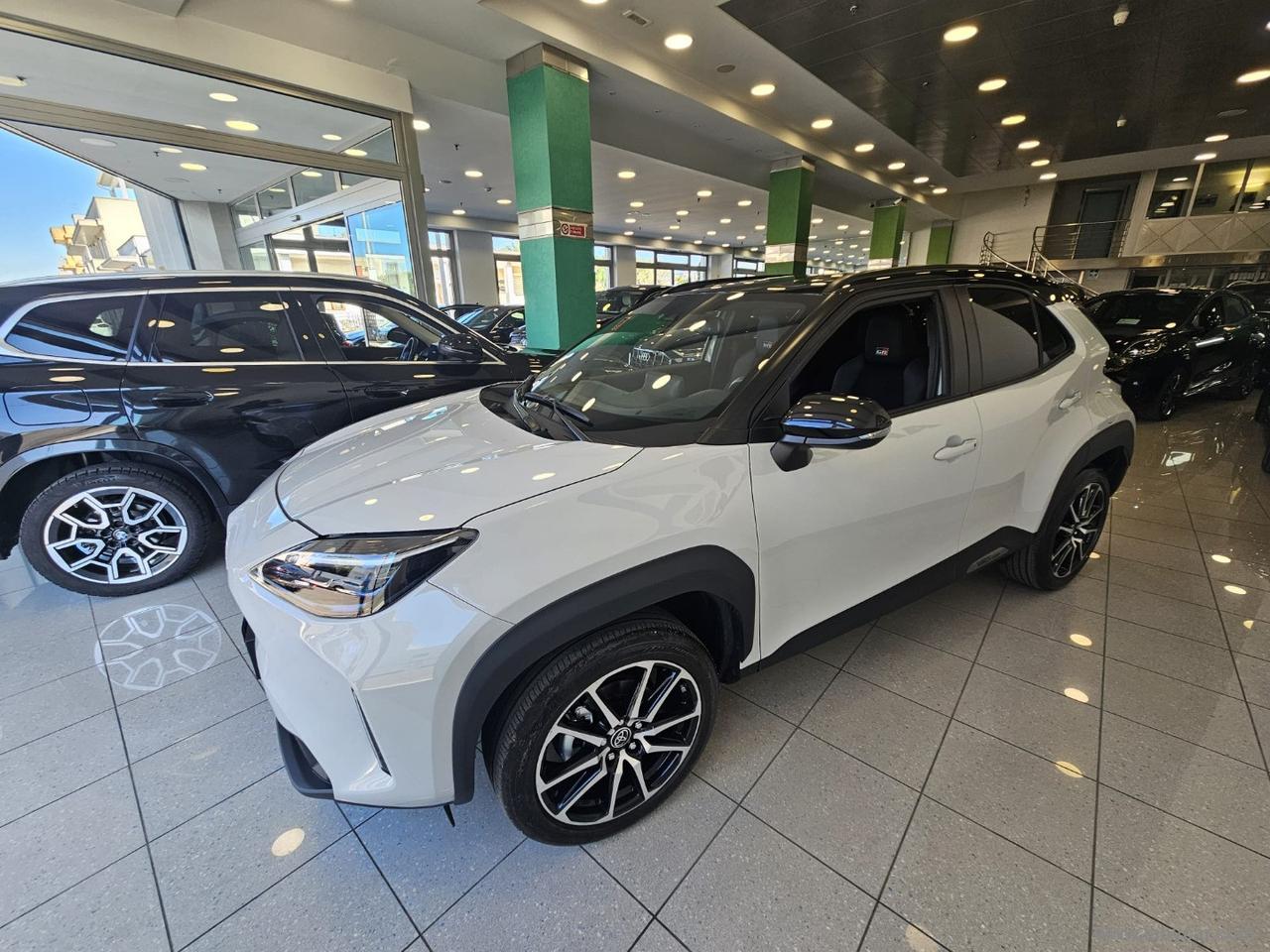 TOYOTA Yaris Cross 1.5 Hybrid 5p.E-CVT GR SPORT
