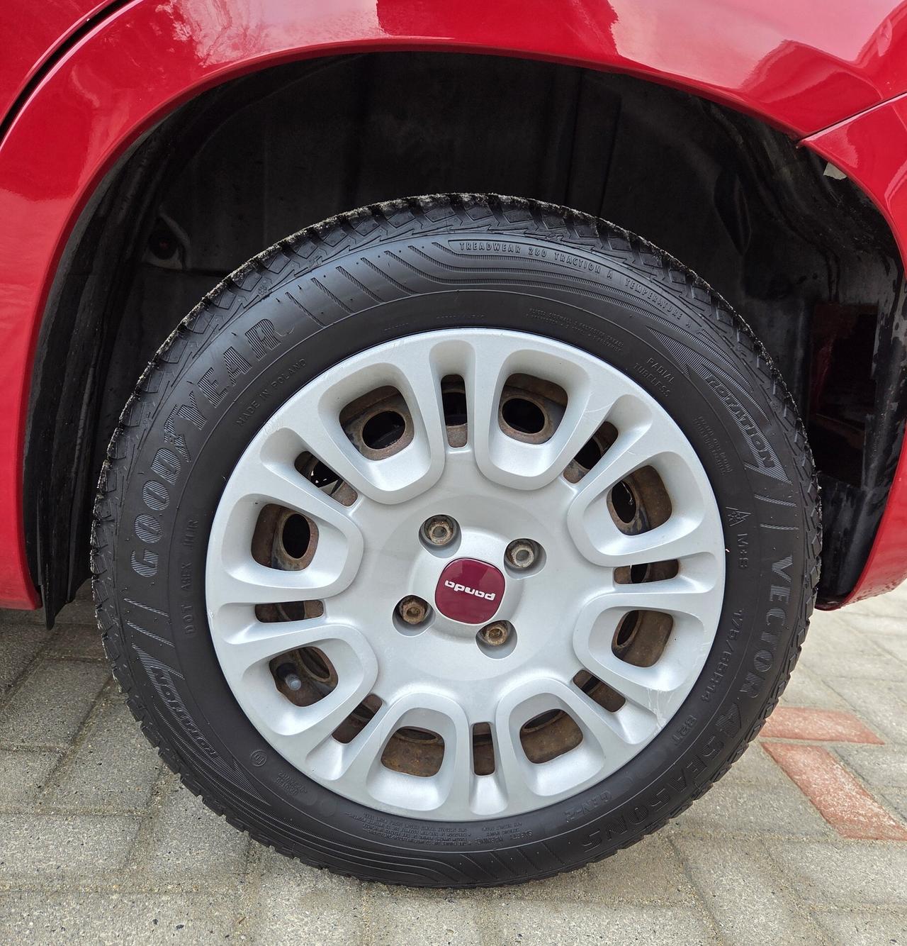 Fiat Panda 1.2 Easy 69cv 5 posti