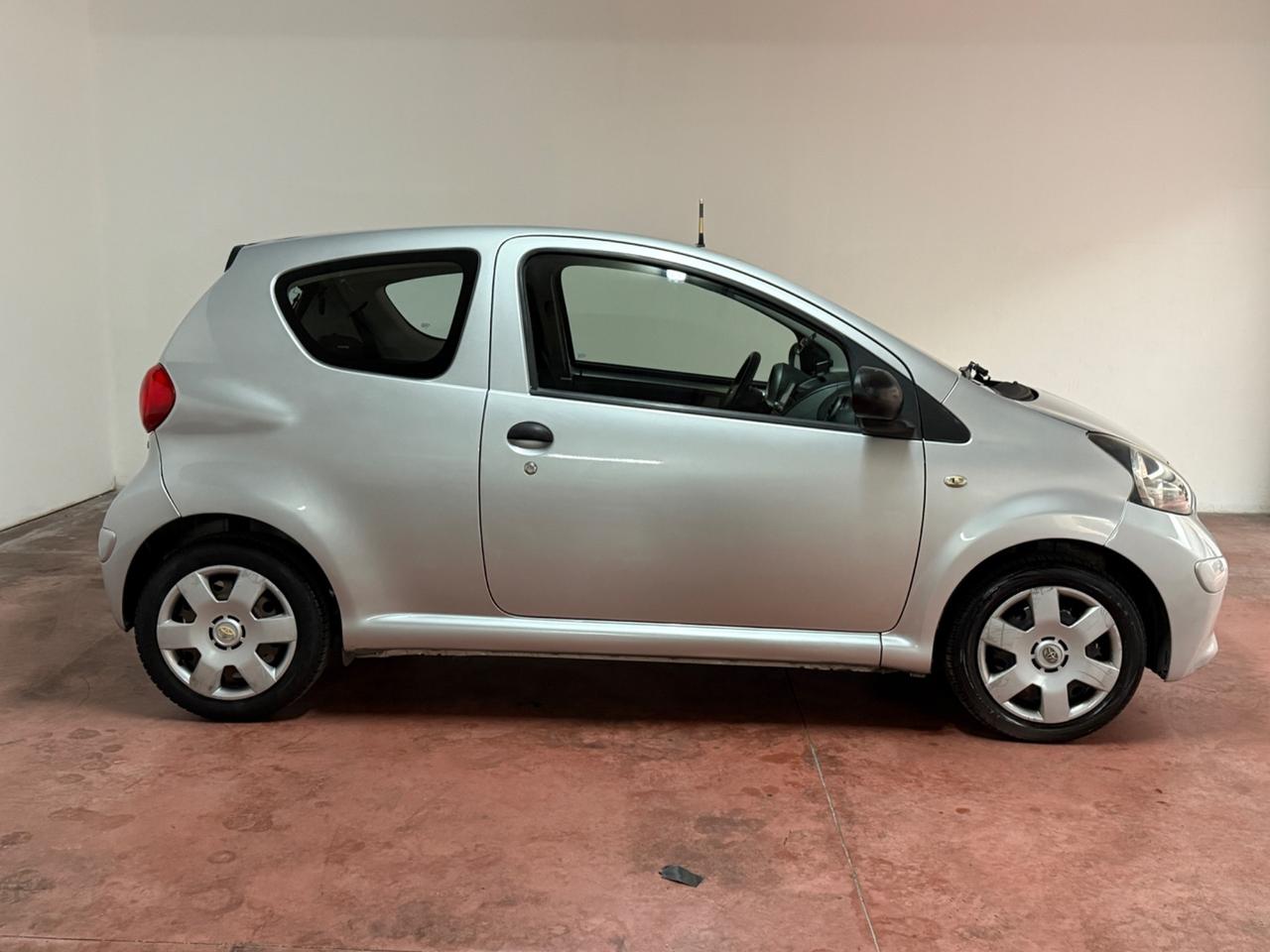 Toyota Aygo 1.0 12V VVT-i 3 porte