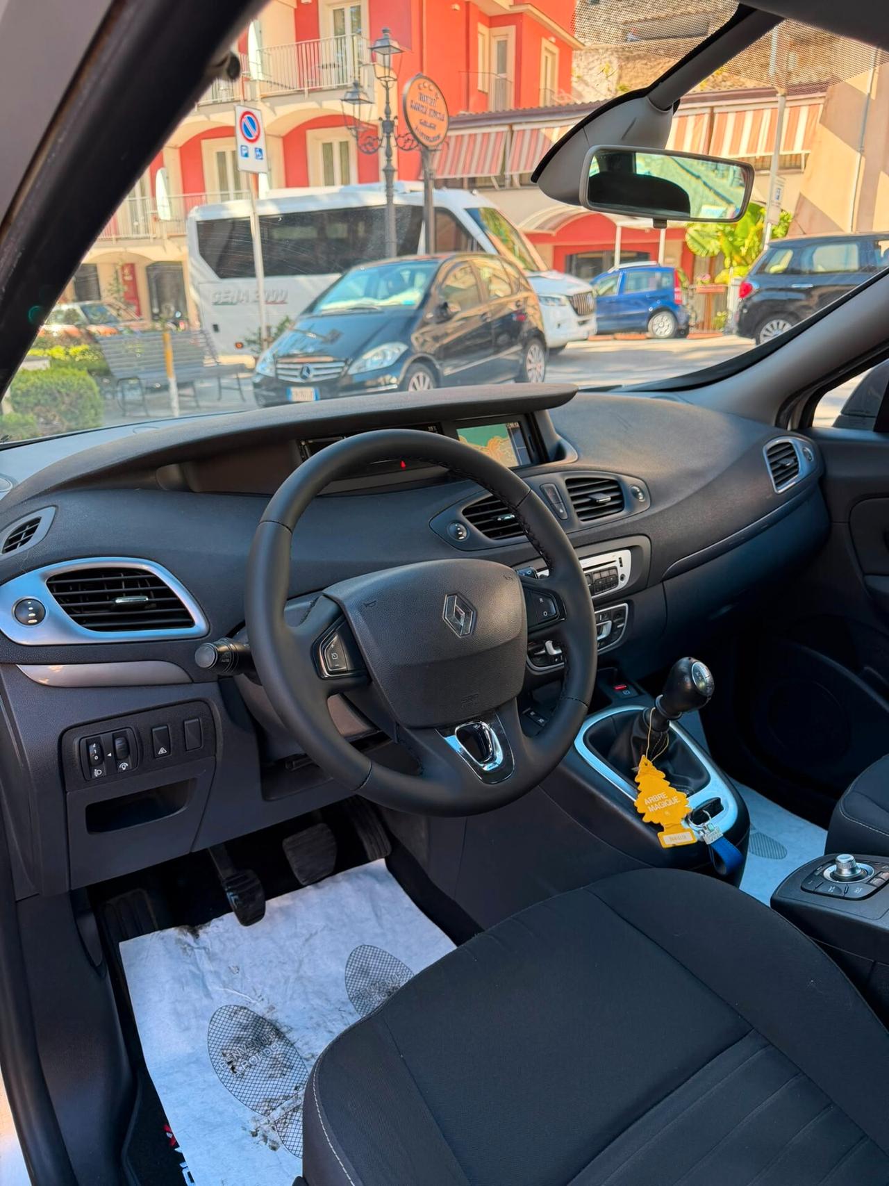 Renault Scenic Scénic XMod 1.5 dCi 95CV Limited