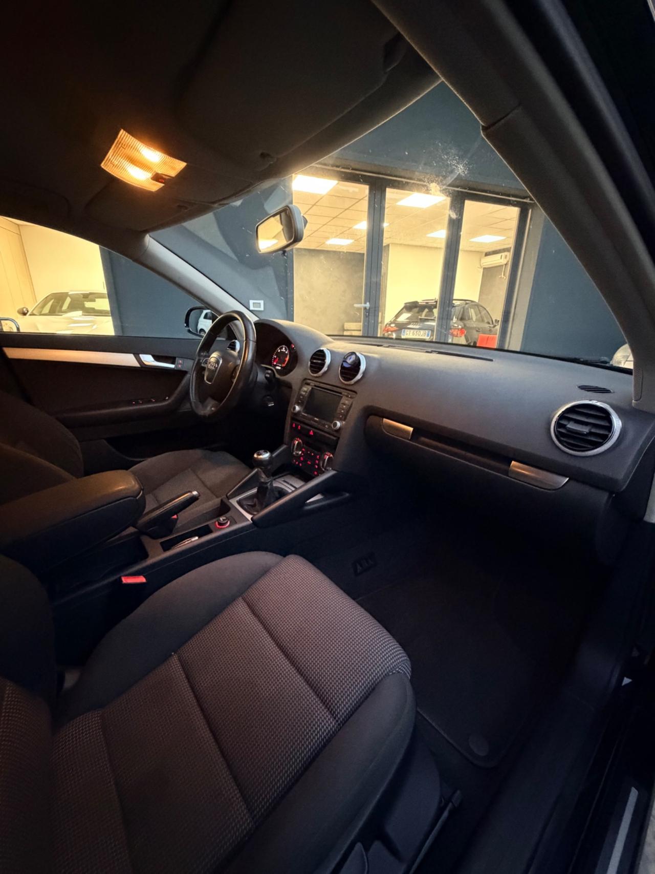 Audi A3 1.6 TDI 105 CV CR Ambition