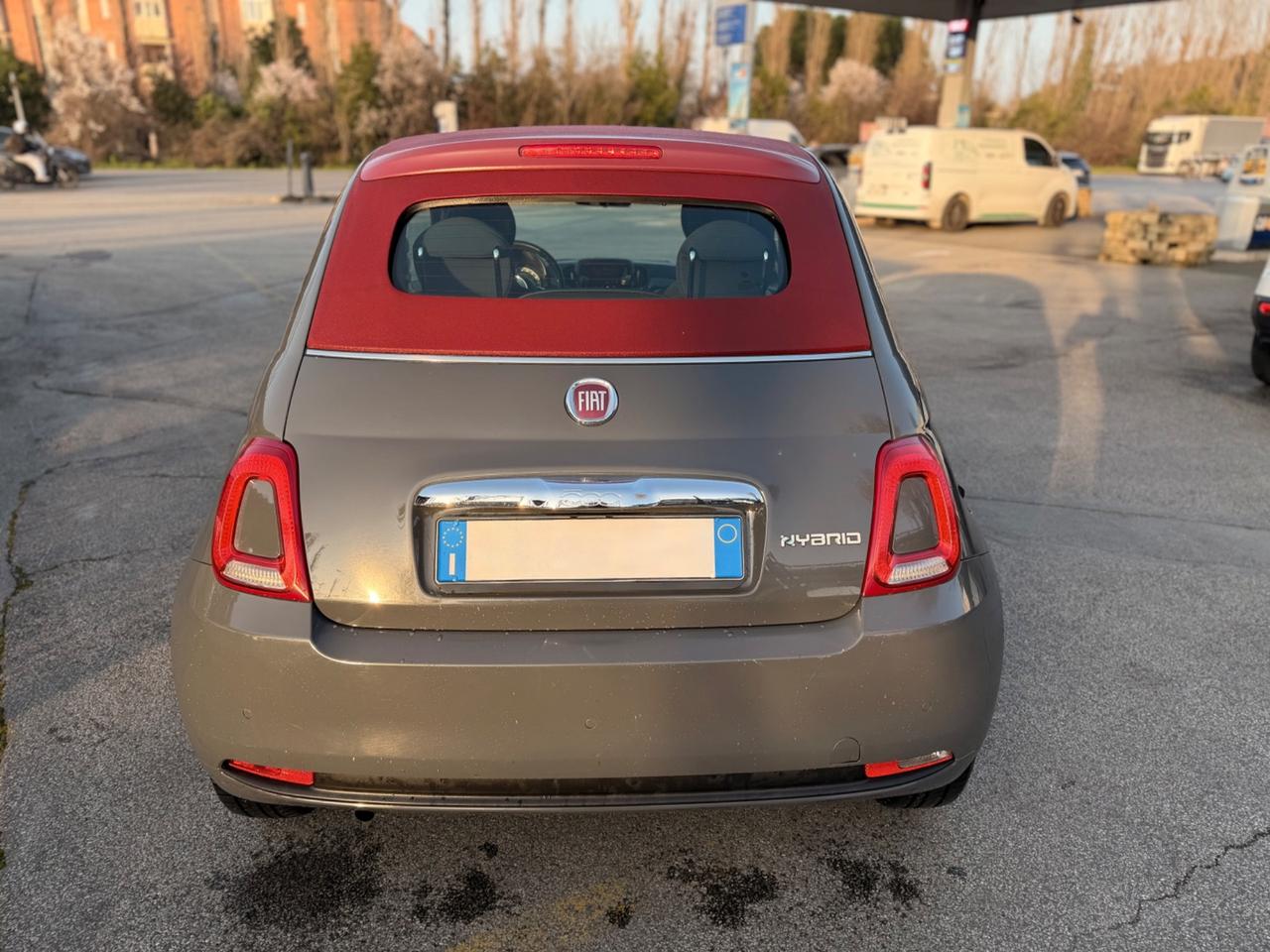 Fiat 500 C 1.0 Hybrid Dolcevita