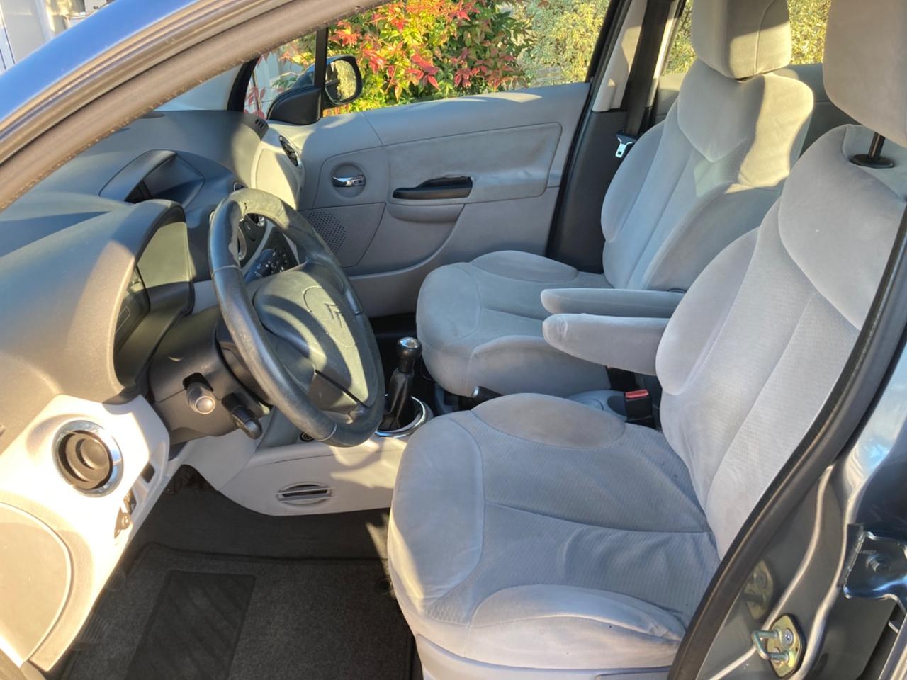 CITROEN C3 1.4 BENZINA (MODELLO EXCLUSIVE)