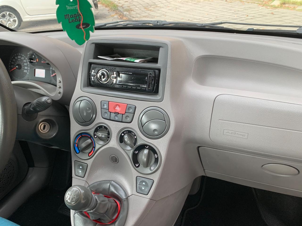 Fiat Panda 1.2 benzina accessoriata