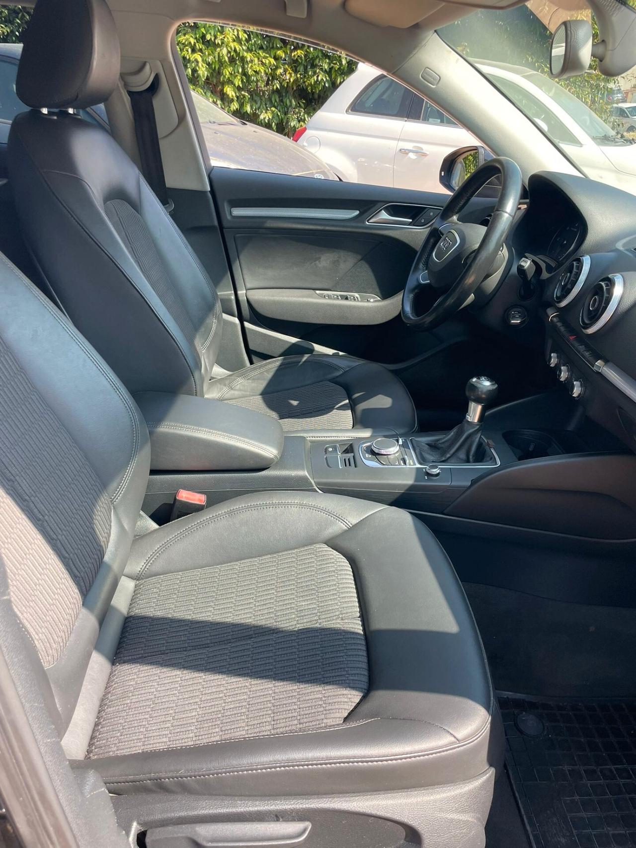 Audi A3 SPB 1.6 TDI clean diesel Attraction