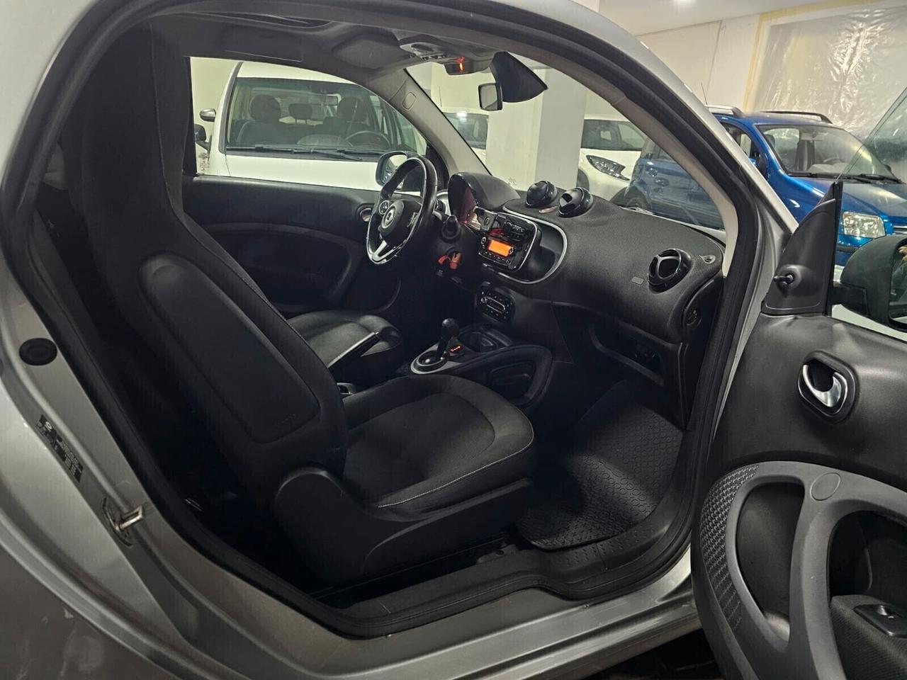NUOVA SMART FORTWO SUPER PASSION 1.0 BENZ 71CV TWINAMIC