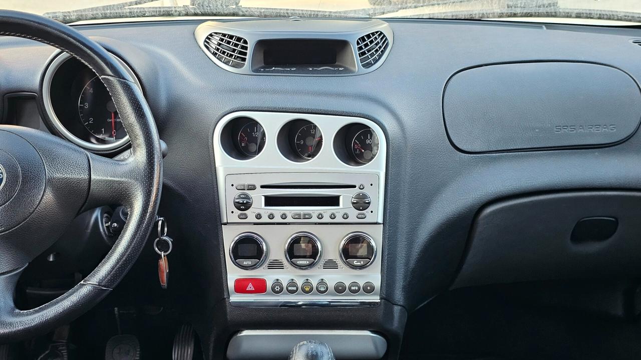 Alfa Romeo 156 1.9 JTD Exclusive