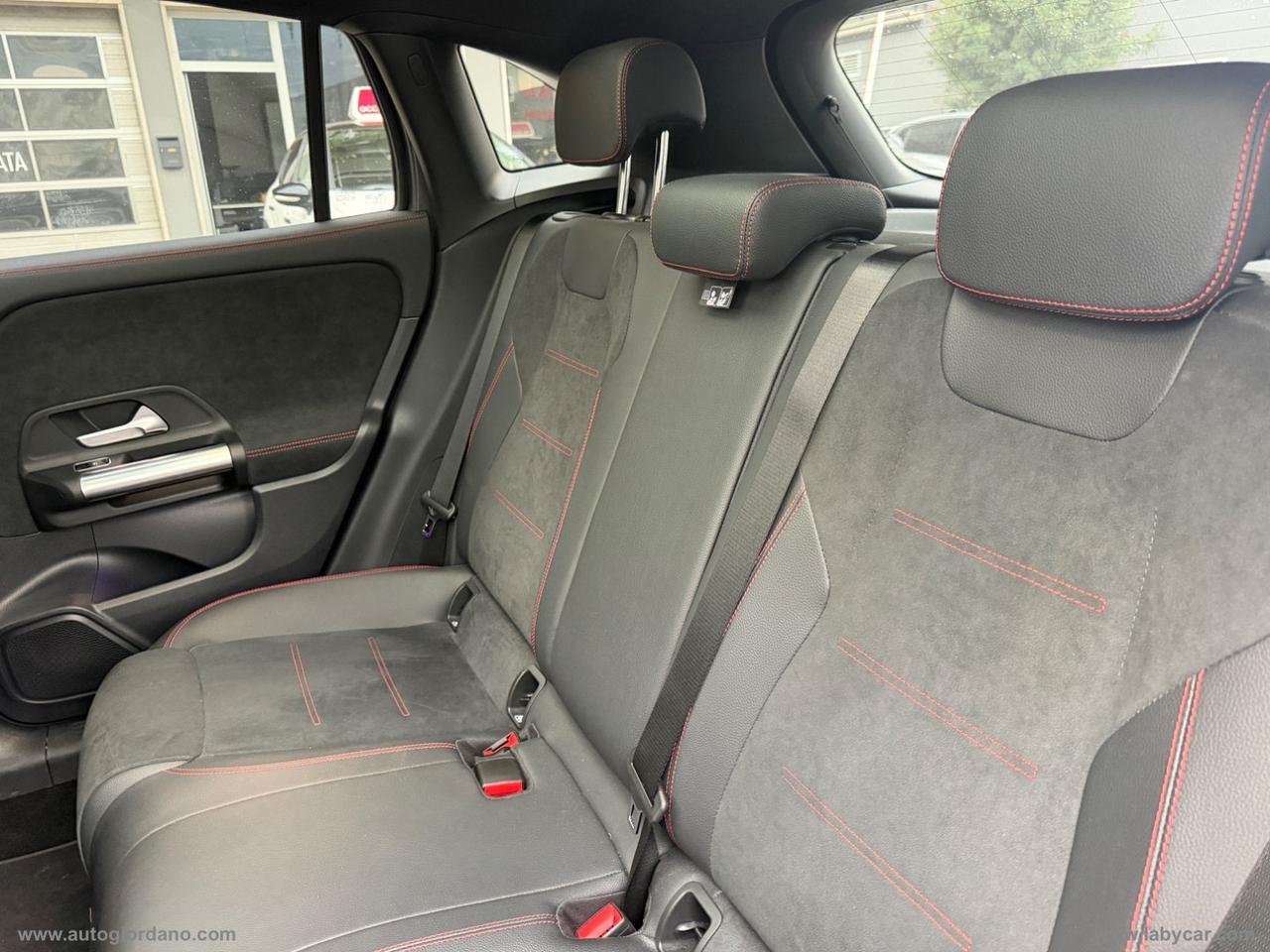 MERCEDES-BENZ GLA 200 d Automatic 4Matic Premium AMG LINE