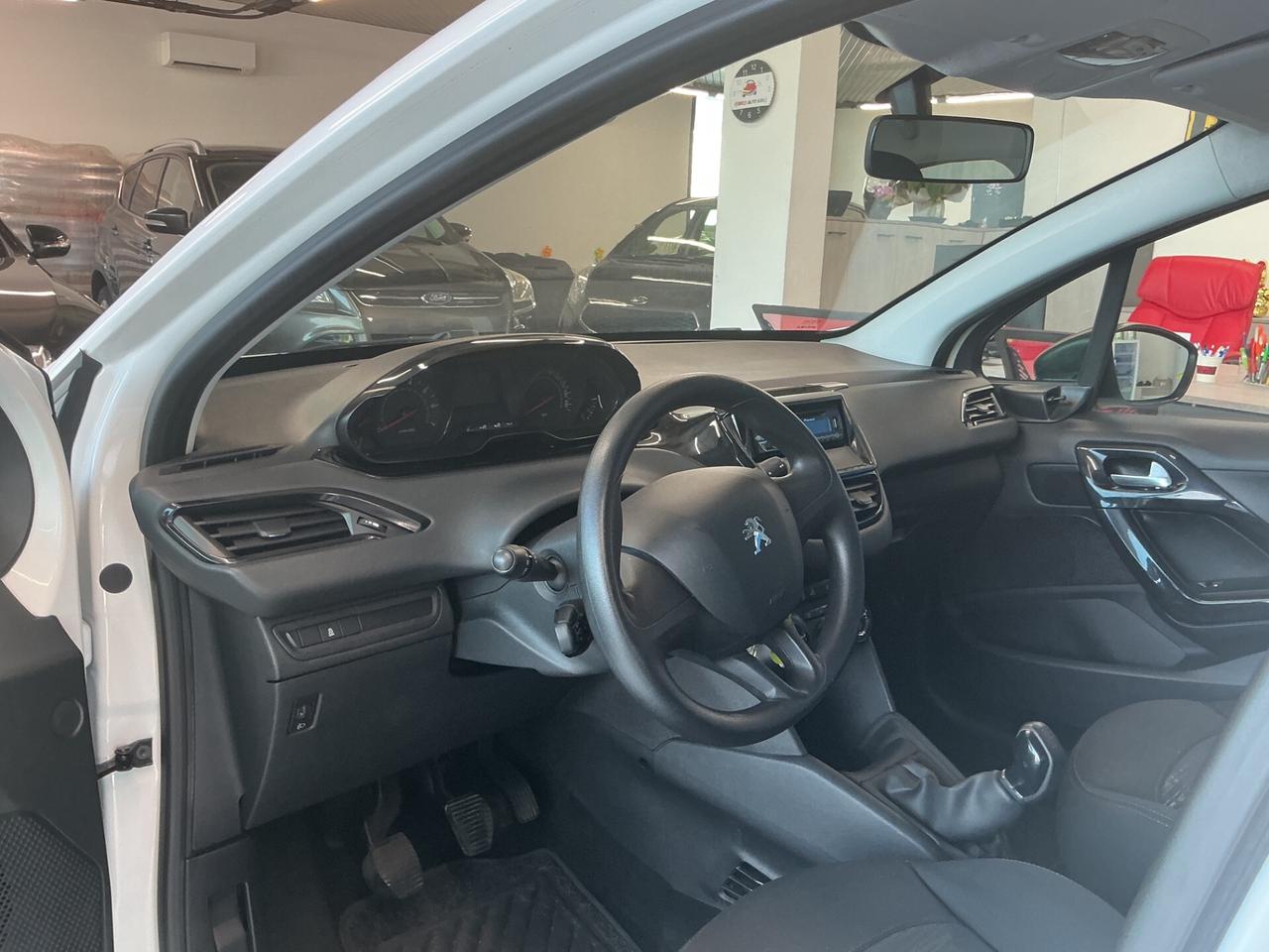 Peugeot 208 1.2 VTi 82 CV 5 porte Active