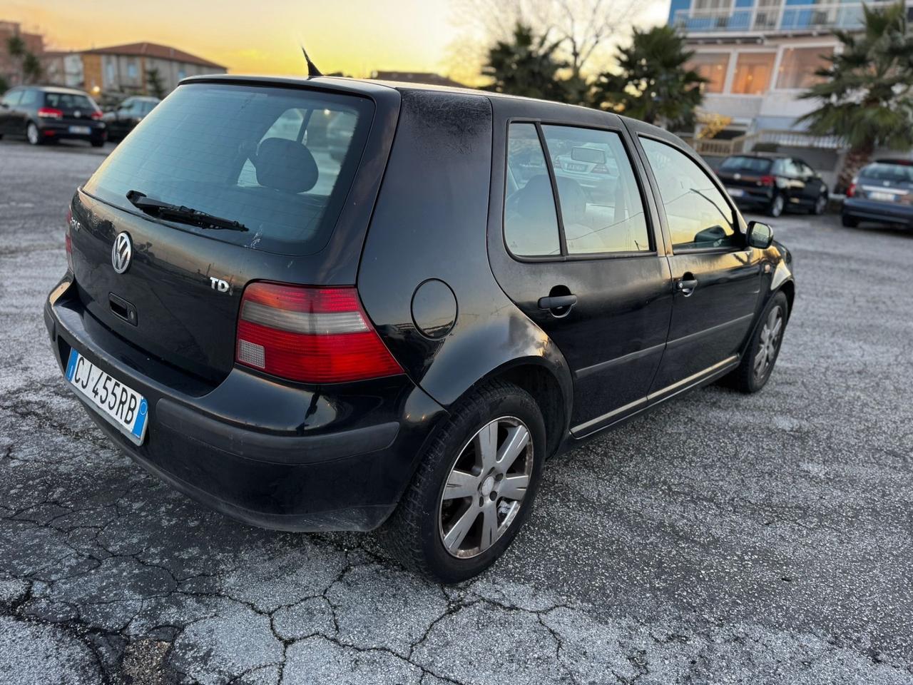 Volkswagen Golf 1.9 TDI/101 CV cat 3p. Time