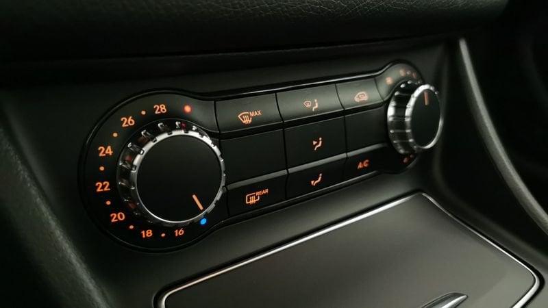 Mercedes-Benz GLA 200 d Sport auto