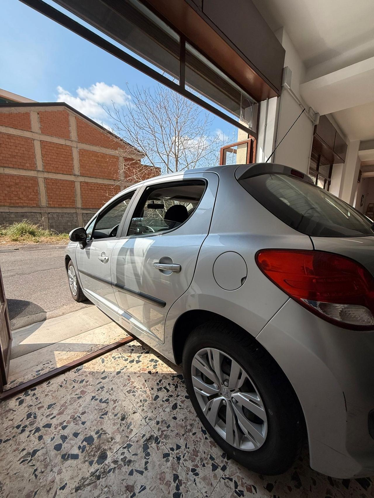 Peugeot 207 1.4 HDi 70CV 5p. Energie