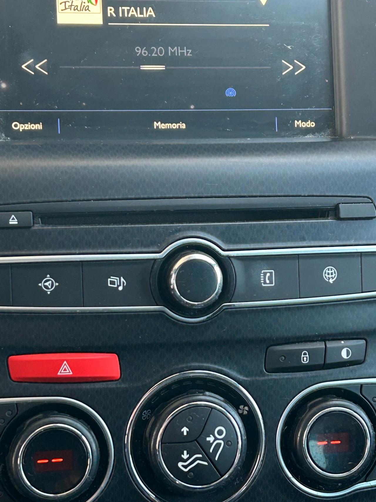 Ds 4 Crossback BlueHDi 130 aut. Étoile Alcantara