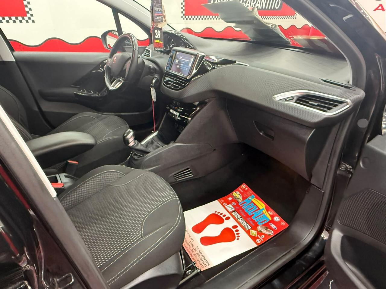 Peugeot 208 1.2 PureTech 82cv Allure - 2016
