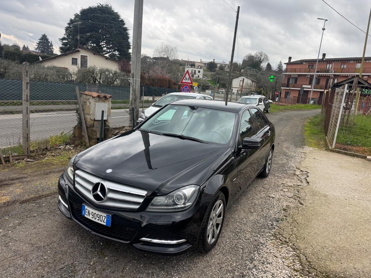 Mercedes-benz C 220 CDI BlueEFFICIENCY Avantgarde