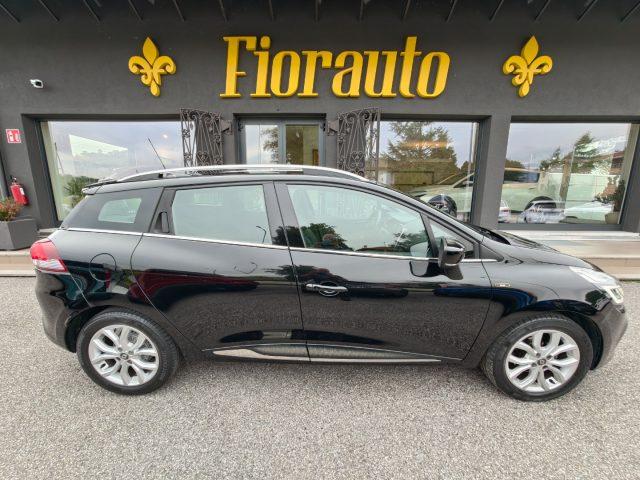 RENAULT Clio Sporter TCe 12V 75 CV Moschino Zen