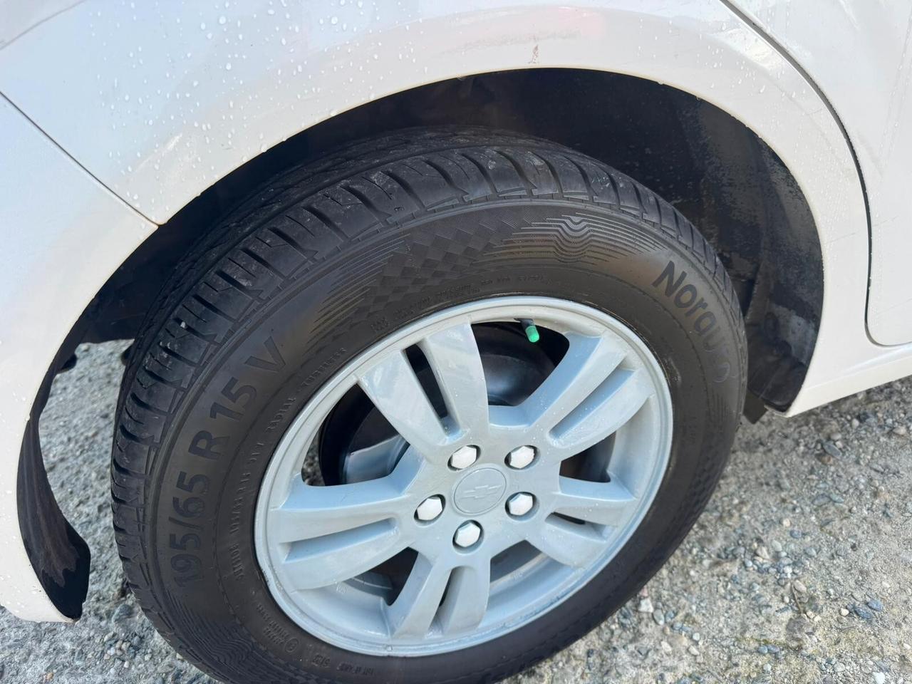 Chevrolet Aveo 1.3 diesel 75CV S&S 5 porte LT neopatentati