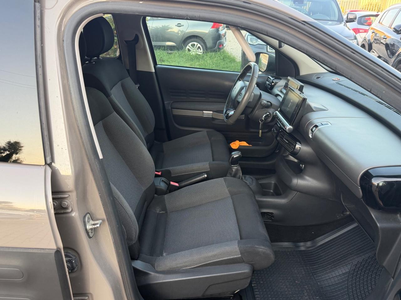 Citroen C4 Cactus PureTech 82 Shine