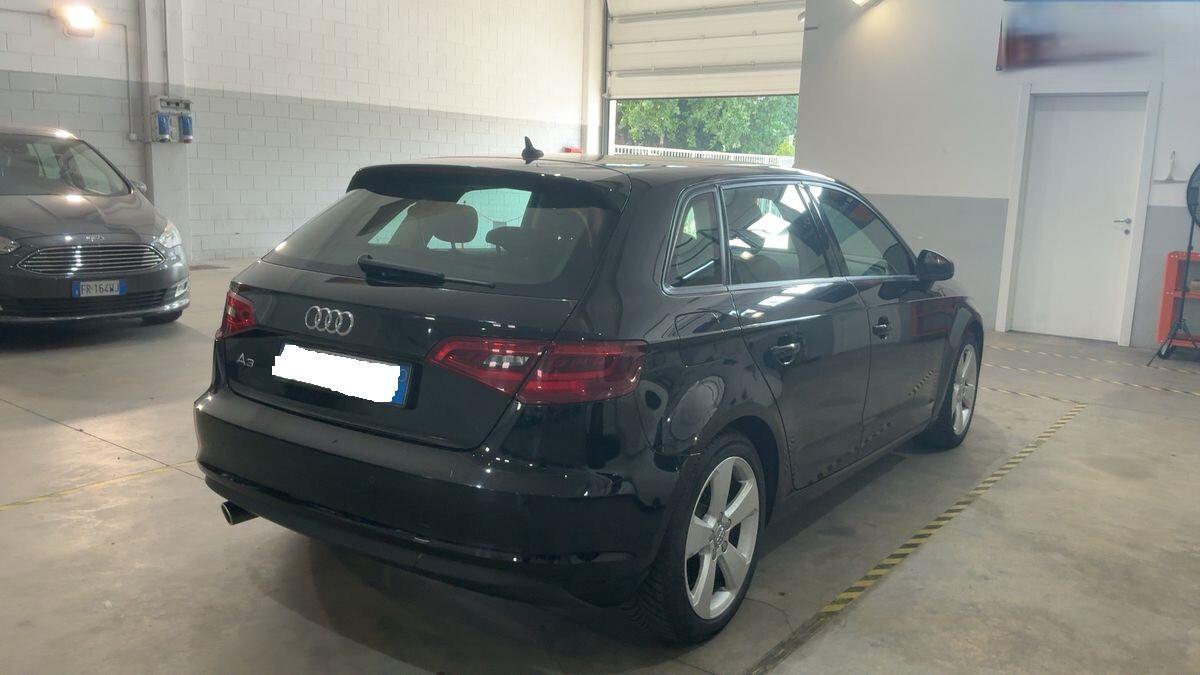 Audi A3 1.6 TDI clean diesel Ambition