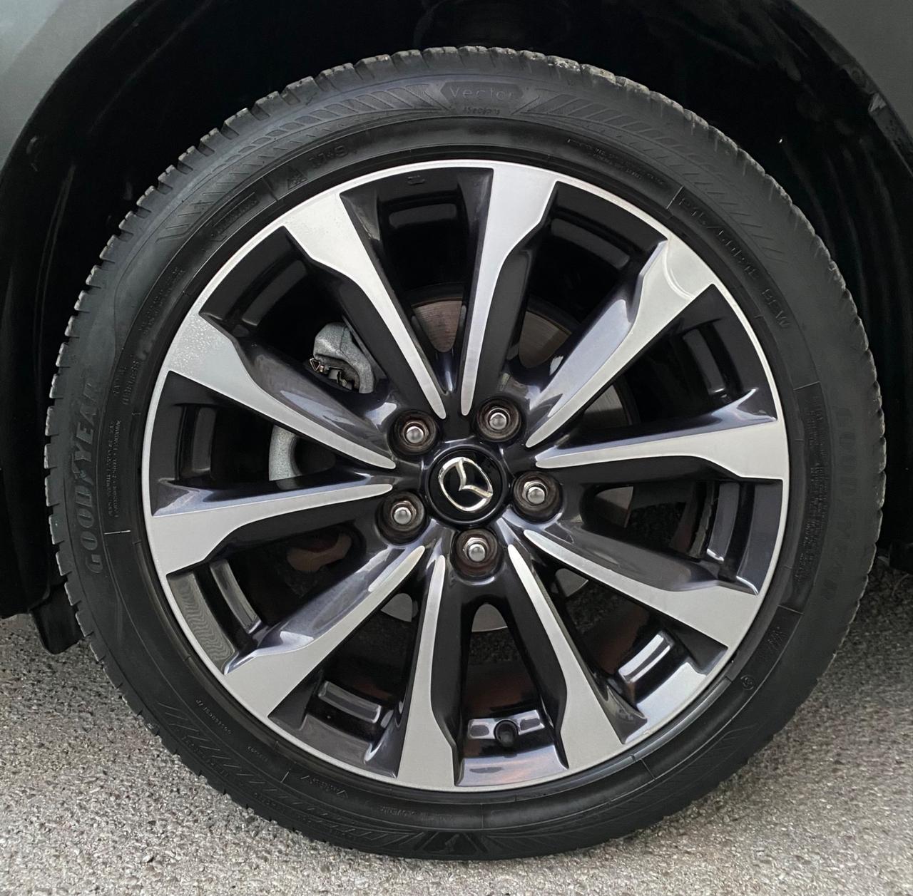 Mazda CX-3 1.8L Skyactiv-D 116cv Exceed