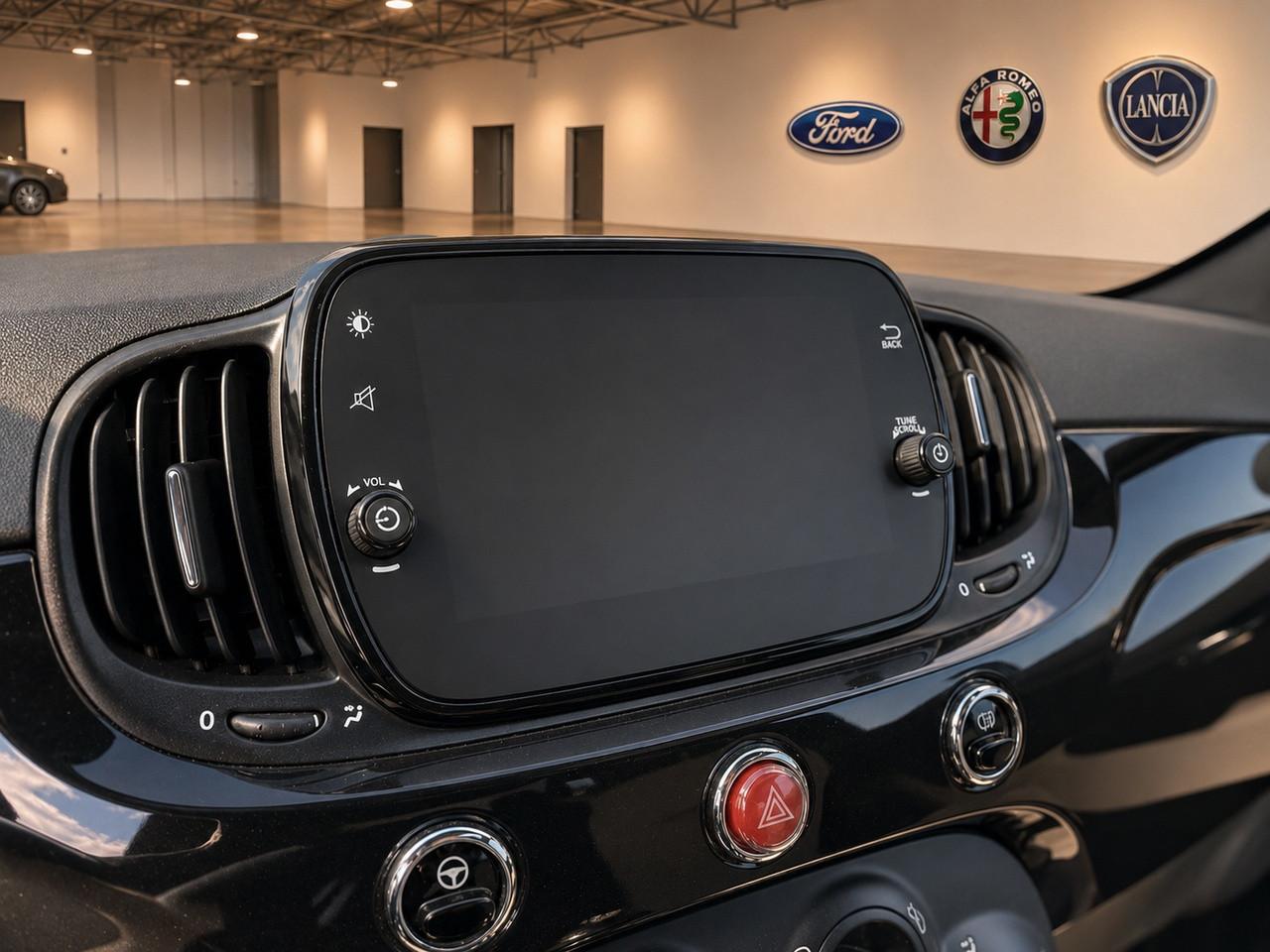 FIAT 500 (2015--->) - 500 1.0 Hybrid Dolcevita