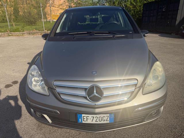 MERCEDES-BENZ B 180 CDI Premium senza nessun lavoro da fare