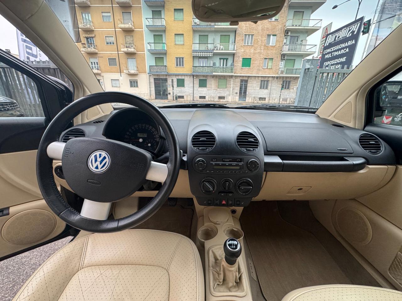 Volkswagen New Beetle 1.8 T 20V