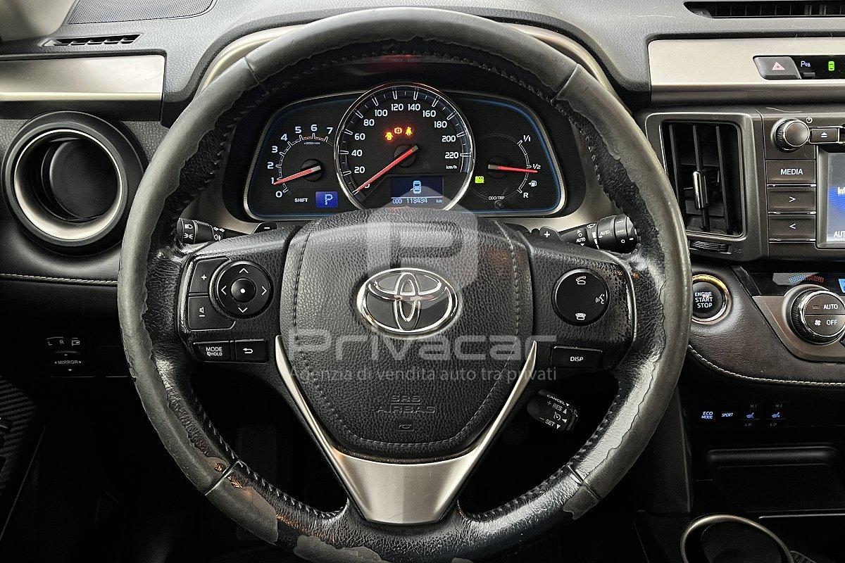 TOYOTA RAV4 2.2 D-CAT A/T 4WD Lounge