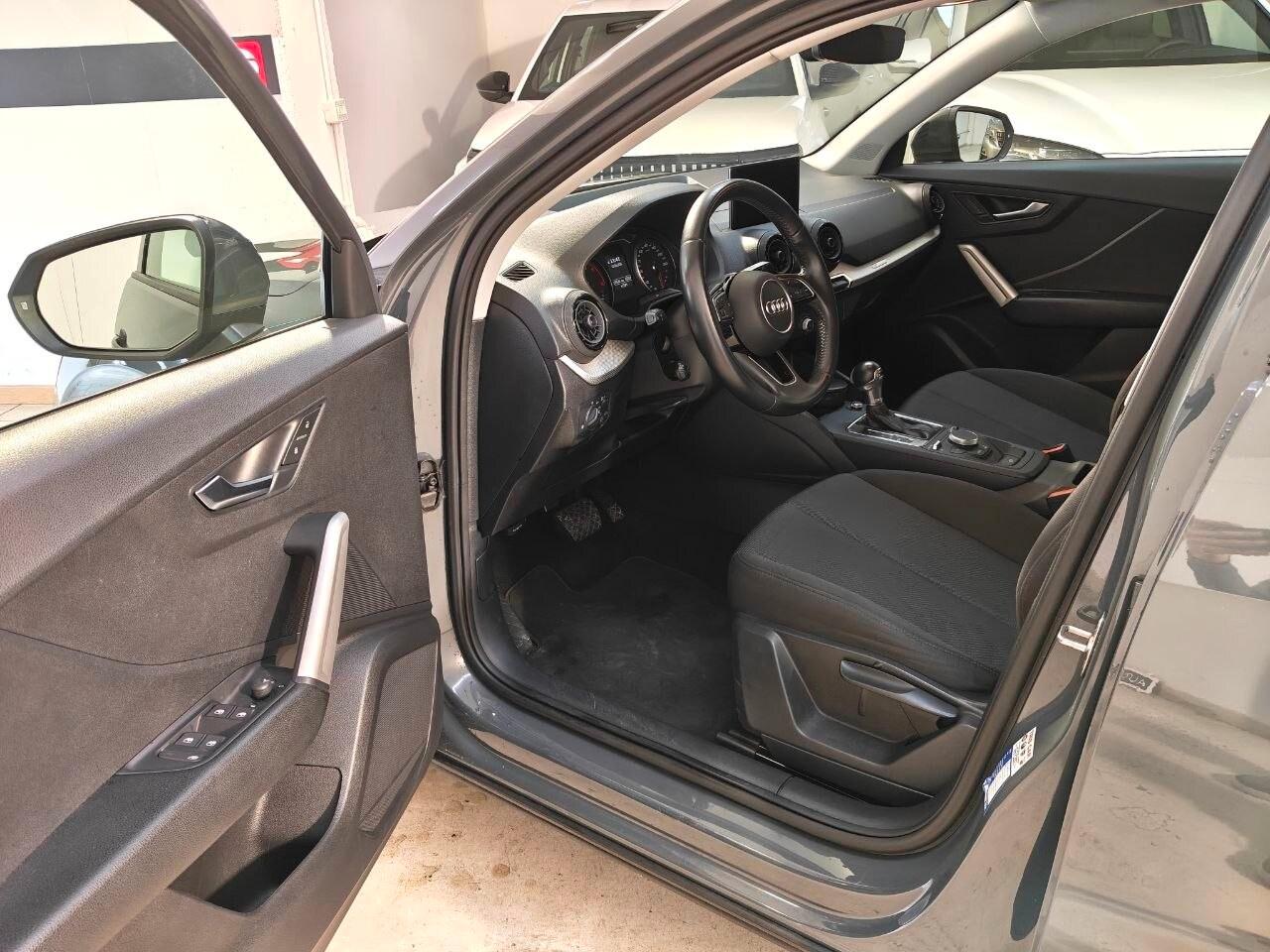 AUDI Q2 Q2 30 TDI S tronic Business