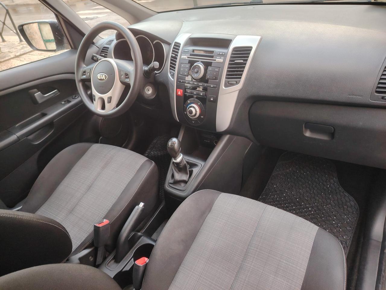 Kia Venga 1.4 CRDi 90CV Cool - TETTO APRIBILE